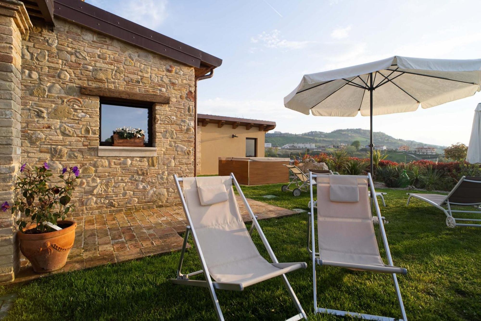 La Chiocciola Resort Mutignano Eksteriør bilde